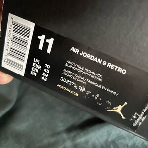 Jordan Air 9 Retro - White, True Red, Black